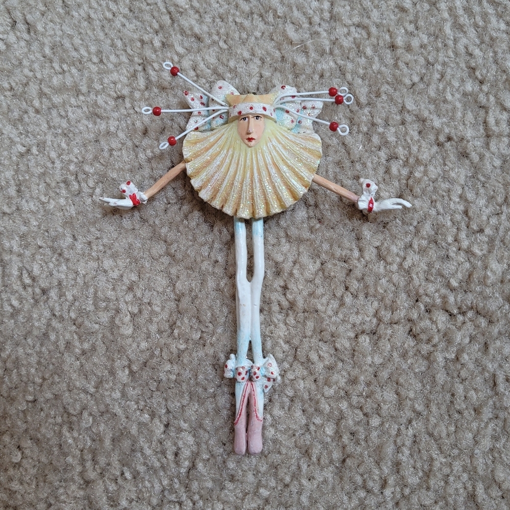 Department 56 Vintage Patience Brewster, Krinkles Shell Fish Ornament